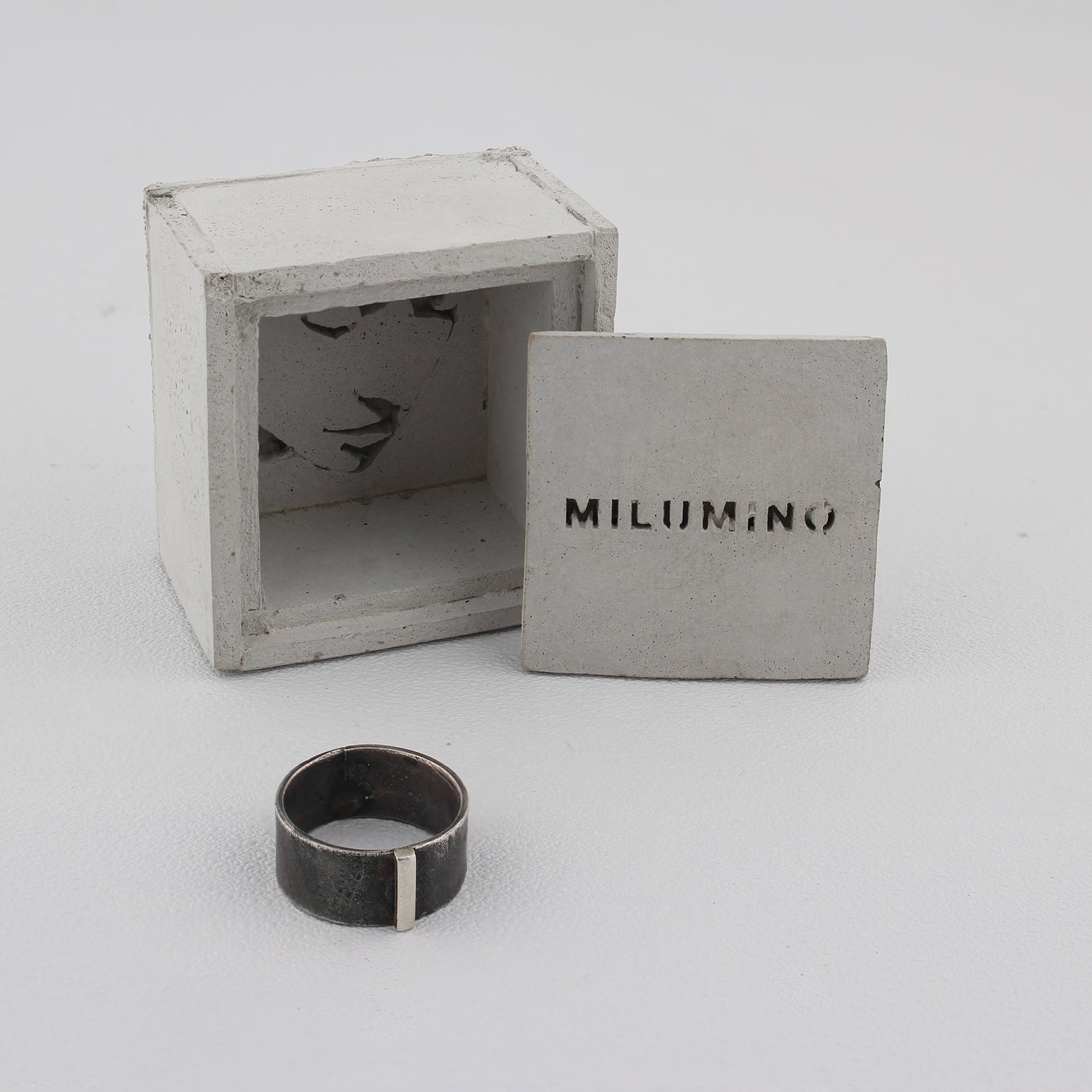 Ring Smoking
