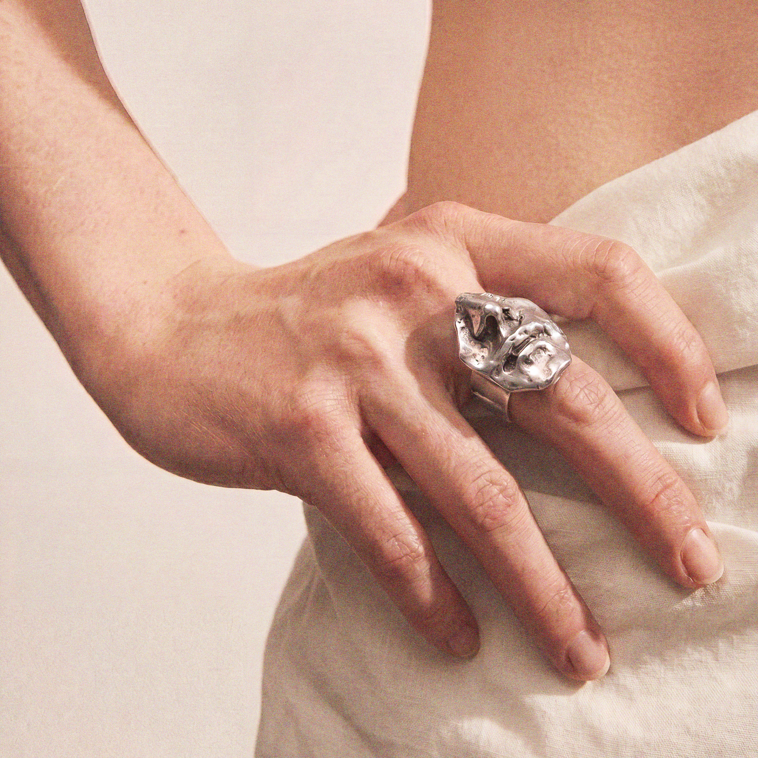 Ring Visage #01